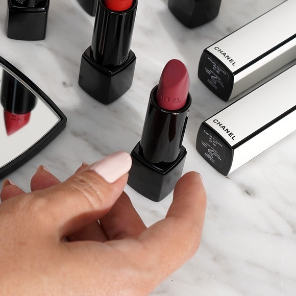 🔔 Limited Edition 🔔 Chanel Nuit Blanc Lipstick (#05:00) - Picture 2 of 8